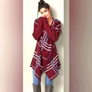 ✨Cuddle Up✨Venus Plaid Fringe Wrap Cardigan Sweater Burgundy Grey Cream S